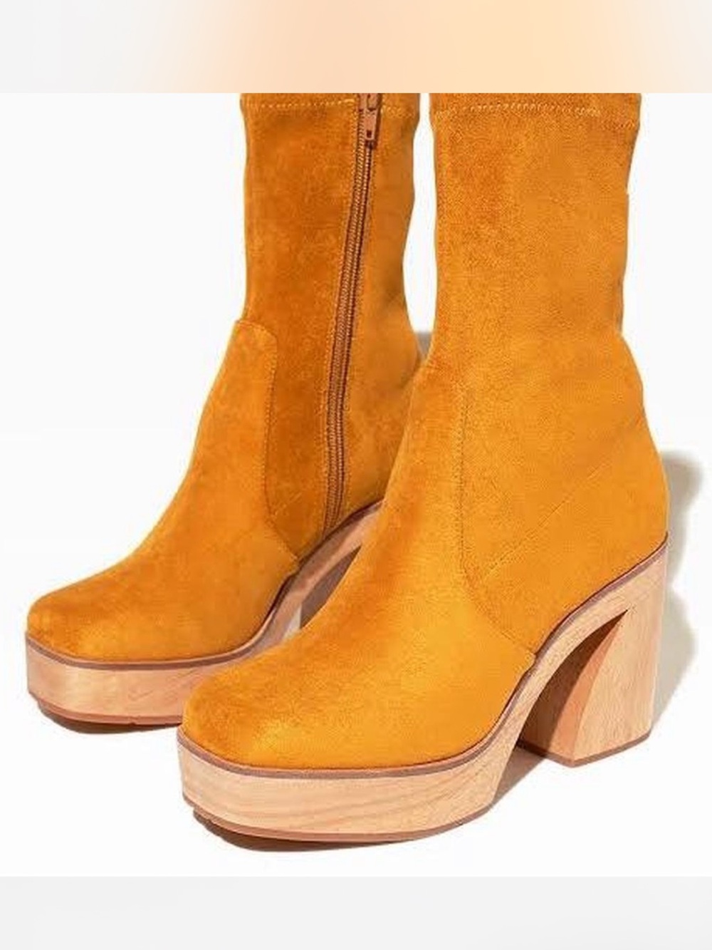 New Charlotte Stone Stina boots. Size 40